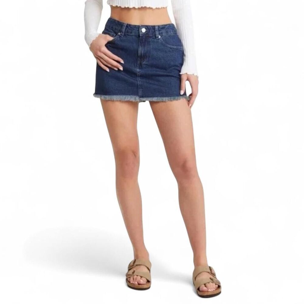 Free People We The Free Out Of Ordinary Denim Mini Skirt Dark Wash Raw Hem Size2